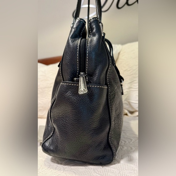 Gently Used Fossil Black Leather Tote Bag - Picture 8 of 10